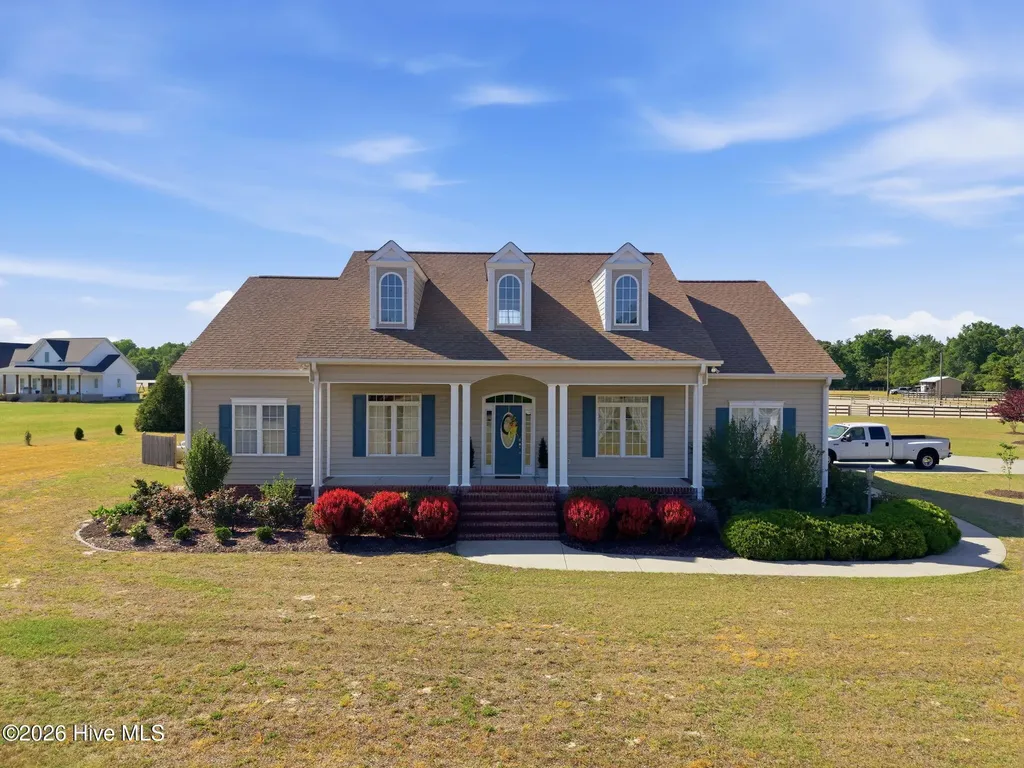 3306 Falling Creek Road Kinston NC 28504