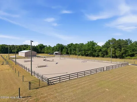 3306 Falling Creek Road Kinston NC 28504
