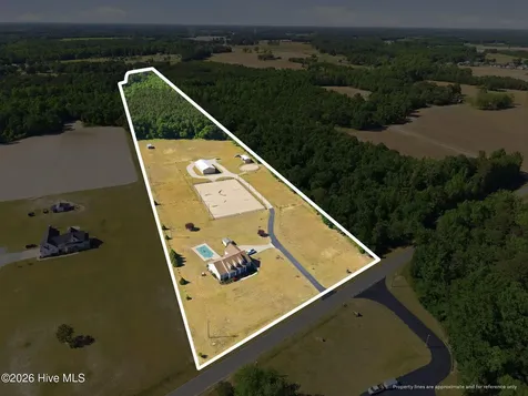 3306 Falling Creek Road Kinston NC 28504