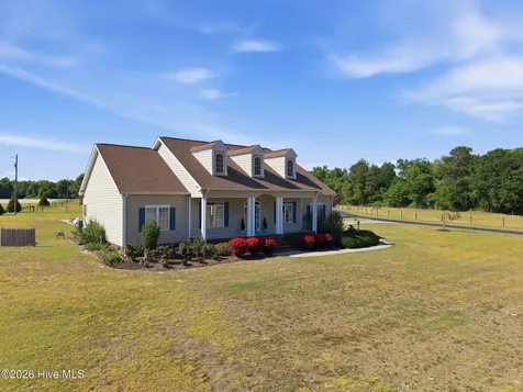 3306 Falling Creek Road Kinston NC 28504
