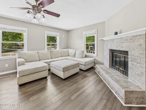 3612 Knotty Court Wilmington NC 28405