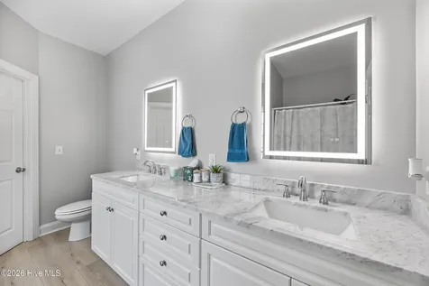 905 Charleston Place Sneads Ferry NC 28460
