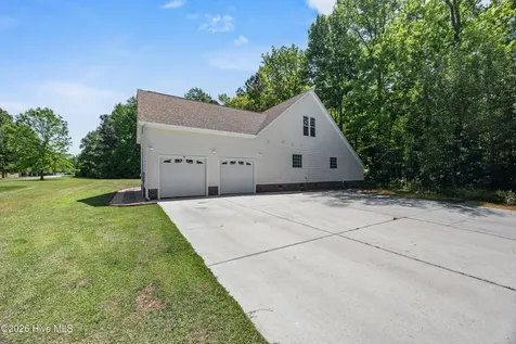 905 Charleston Place Sneads Ferry NC 28460