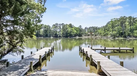 905 Charleston Place Sneads Ferry NC 28460