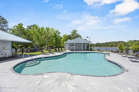 905 Charleston Place Sneads Ferry NC 28460