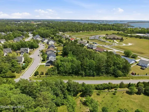 317 Sand Grove Drive Swansboro NC 28584