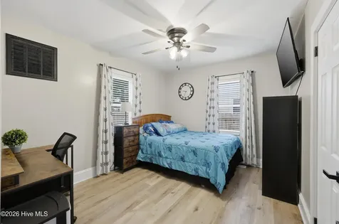 1119 W Colonial Avenue Elizabeth City NC 27909