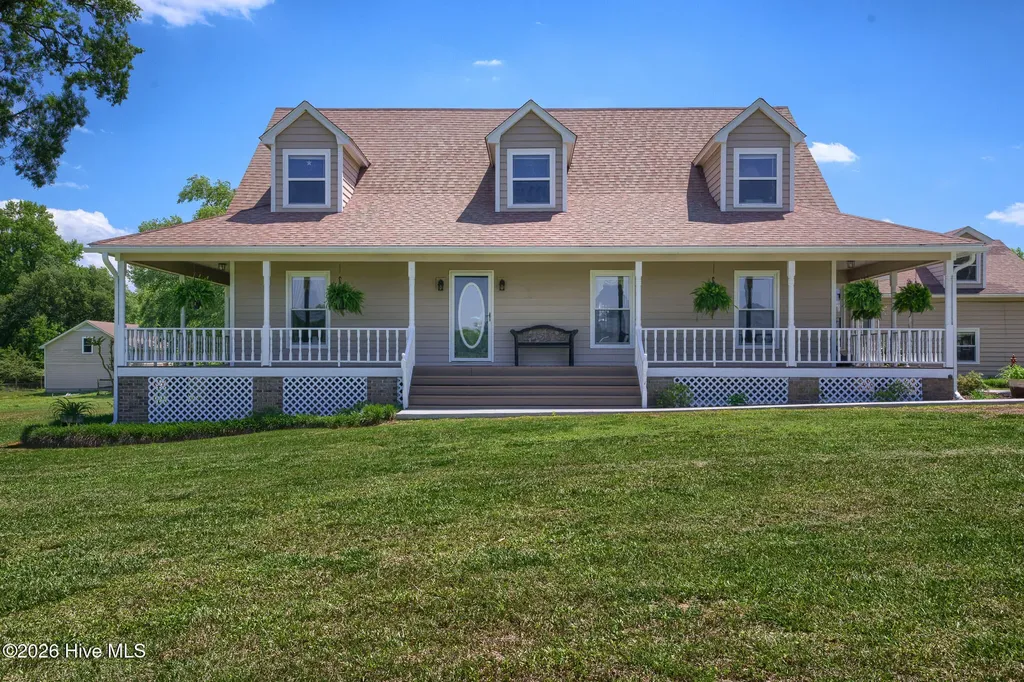 389 Beulaville Highway Richlands NC 28574