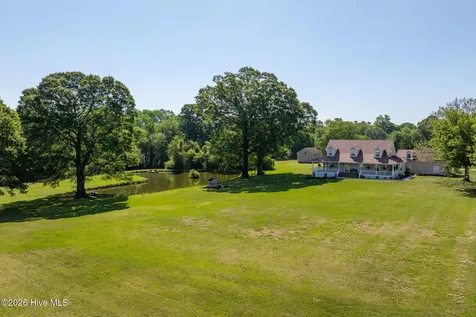 389 Beulaville Highway Richlands NC 28574