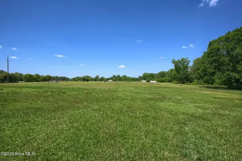 389 Beulaville Highway Richlands NC 28574