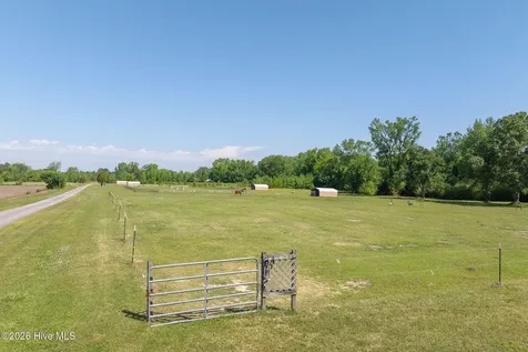 389 Beulaville Highway Richlands NC 28574