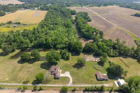 389 Beulaville Highway Richlands NC 28574