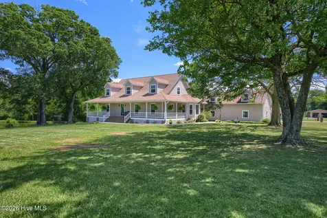 389 Beulaville Highway Richlands NC 28574