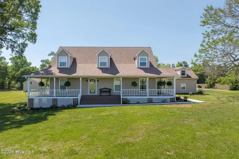 389 Beulaville Highway Richlands NC 28574