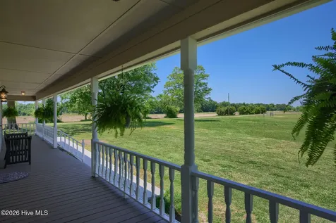 389 Beulaville Highway Richlands NC 28574