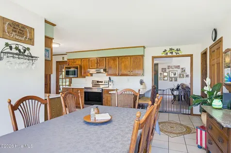 389 Beulaville Highway Richlands NC 28574