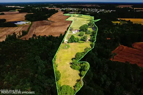 389 Beulaville Highway Richlands NC 28574