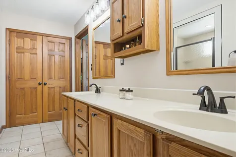 389 Beulaville Highway Richlands NC 28574