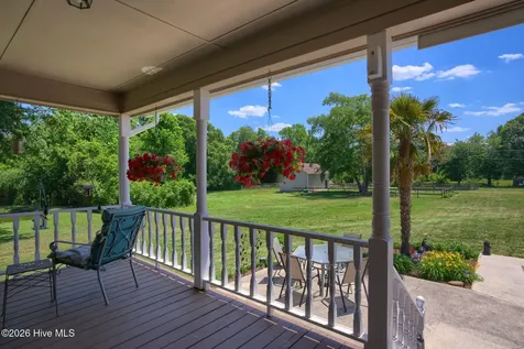 389 Beulaville Highway Richlands NC 28574