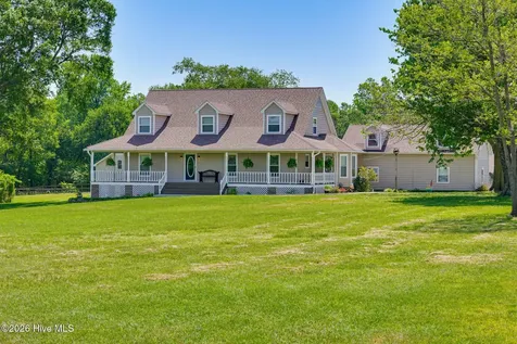 389 Beulaville Highway Richlands NC 28574