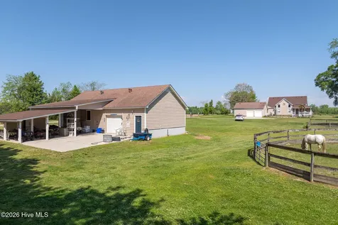 389 Beulaville Highway Richlands NC 28574