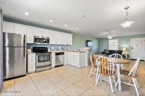 1505 N New River Drive Surf City NC 28445