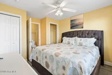 1505 N New River Drive Surf City NC 28445
