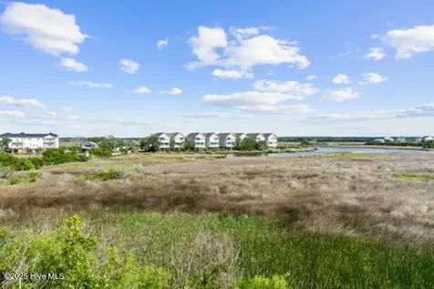 1505 N New River Drive Surf City NC 28445