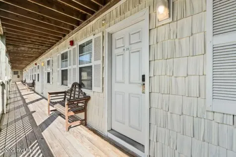 1505 N New River Drive Surf City NC 28445