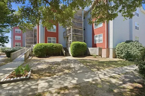 700 W 1st Street Kill Devil Hills NC 27948