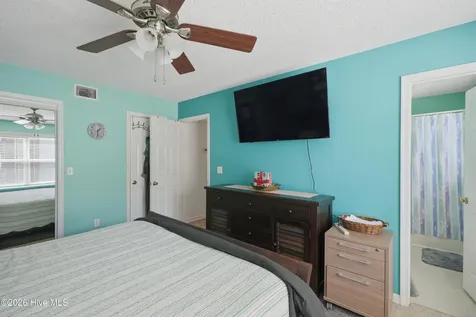 700 W 1st Street Kill Devil Hills NC 27948
