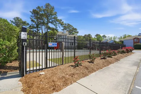700 W 1st Street Kill Devil Hills NC 27948