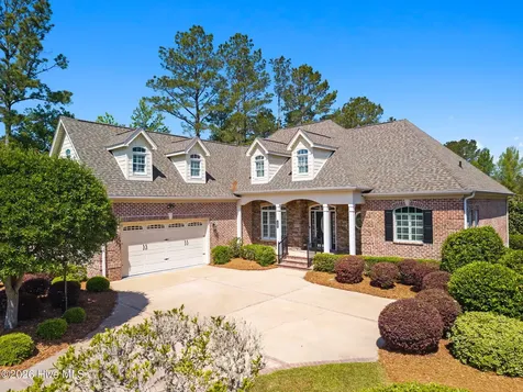 9278 Checkerberry Square NW Calabash NC 28467