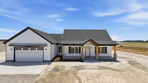 824 New Hope Road Hertford NC 27944