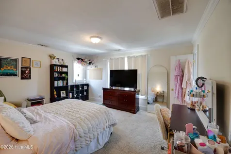3286 J C Galloway Road Grimesland NC 27837
