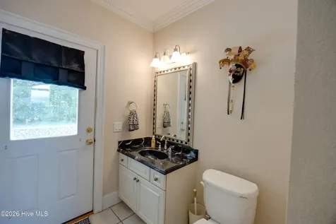 3286 J C Galloway Road Grimesland NC 27837