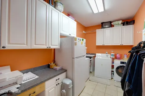 3286 J C Galloway Road Grimesland NC 27837