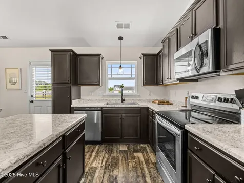 108 Woodwater Drive Richlands NC 28574