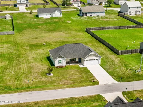 108 Woodwater Drive Richlands NC 28574