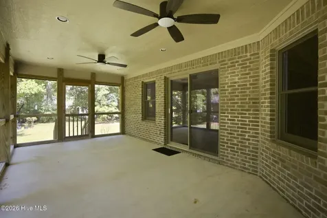 512 North Line Drive Hampstead NC 28443