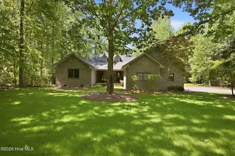 512 North Line Drive Hampstead NC 28443