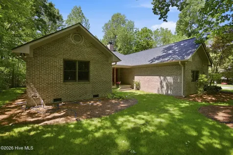 512 North Line Drive Hampstead NC 28443
