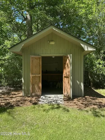 512 North Line Drive Hampstead NC 28443