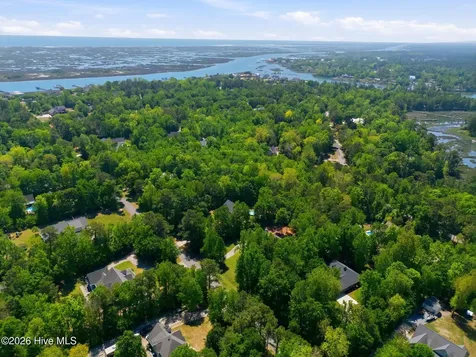 512 North Line Drive Hampstead NC 28443