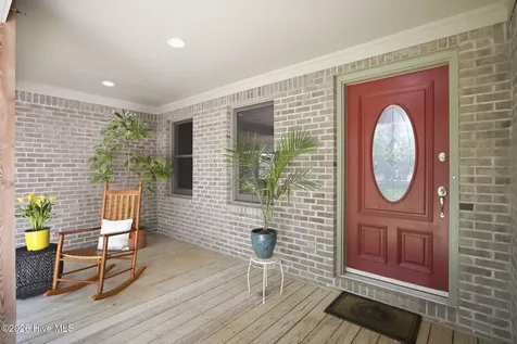 512 North Line Drive Hampstead NC 28443