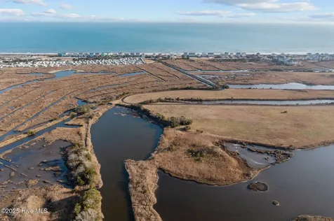 27 Hunter Heath Drive North Topsail Beach NC 28460