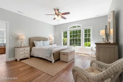 1805 Ivory Gull Drive Morehead City NC 28557