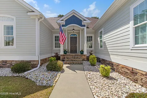 1805 Ivory Gull Drive Morehead City NC 28557