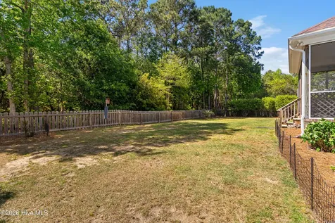 1805 Ivory Gull Drive Morehead City NC 28557