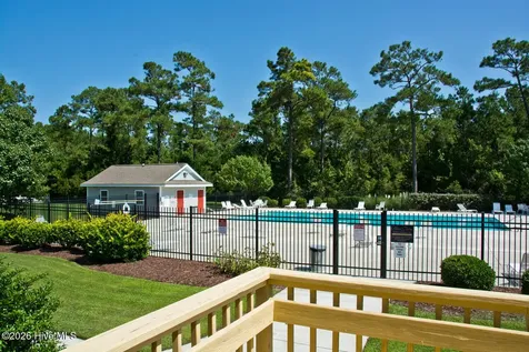 1805 Ivory Gull Drive Morehead City NC 28557
